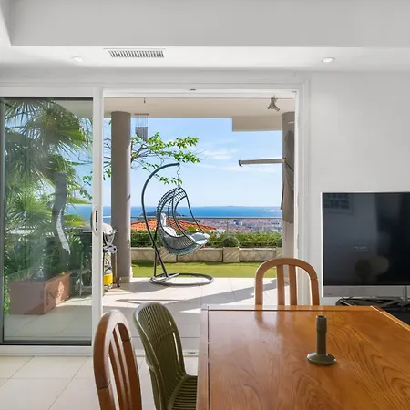 Sunset Panoramic View And Hot Tub Βίλα Νίκαια